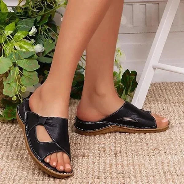 【35-43】👡Nowe, modne, swobodne i wygodne damskie klapki plażowe z miękką podeszwą