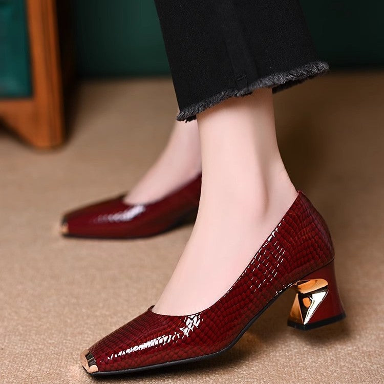 👠【35-42】Nowe francuskie buty z grubymi obcasami i fakturą, płytkie otwarcie