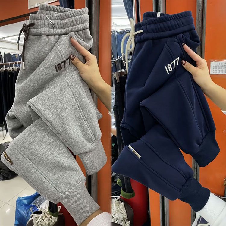 【M-4XL】2024 Pogrubione aksamitne zimowe spodnie na co dzień