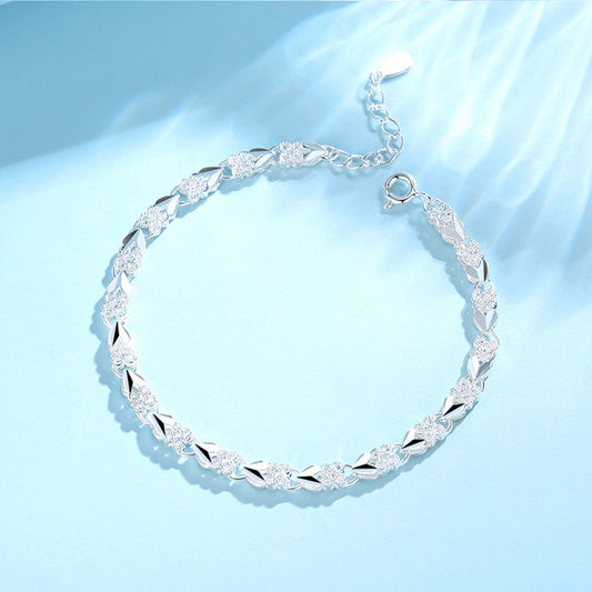 【30% OFF】😀👉【Cumpărați unul și primiți unul gratuit】💖🍀Brățară de mână pentru femei, din argint sterling 925, cu trifoi cu patru foi, Love New Fashion
