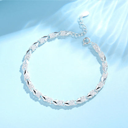 😀👉【Compre 2 y obtenga 2 gratis】💖🍀Love New Fashion Pulsera de plata 925 con un trébol de cuatro hojas para mujer