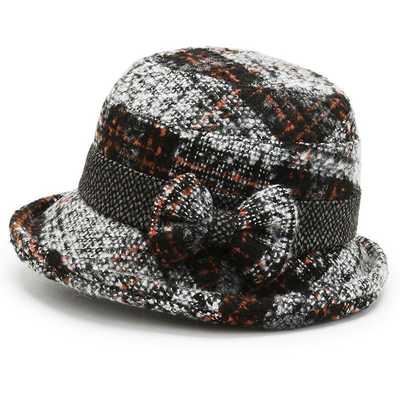 🧶 Ciepły towarzysz zimą: ciepła czapka wełniana z dzianiny 🧶