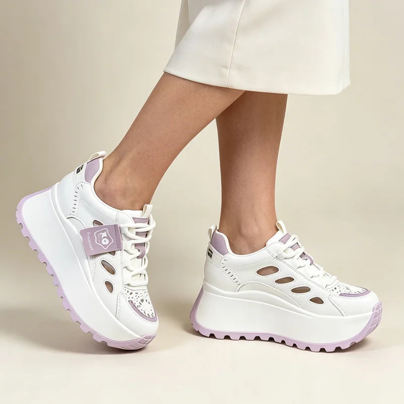 👟【35-40】 Nyári alkalmi cipők – Légáteresztő, perforált kialakítás vastag talppal; stílusos és modern, lélegző és kényelmes.