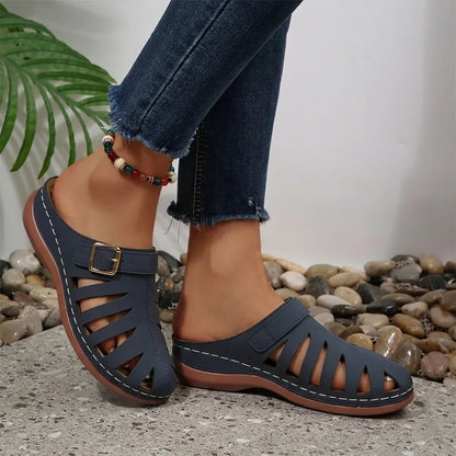 👡 Letnie chodaki z naturalnej skóry bydlęcej – ażurowy fason z zapięciem na rzep, anatomiczna podeszwa redukująca zmęczenie, 5 kolorów, rozmiary 36–43! ☀️✨