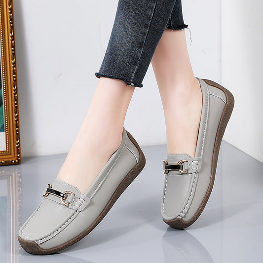 【35-44】 Jednokolorowe buty damskie z miękkiej skóry, płaskie buty z metaliczną dekoracją
