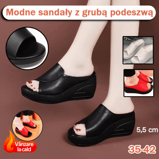 🔥【Gorąca wyprzedaż】🌺👡[obcas 5,5 cm] Klapki na koturnie z miękką podeszwą