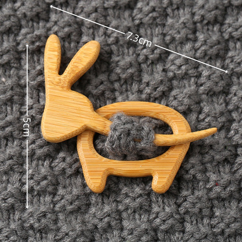 🎁(1 juego de 3)Broche de madera con forma de animal para regalar