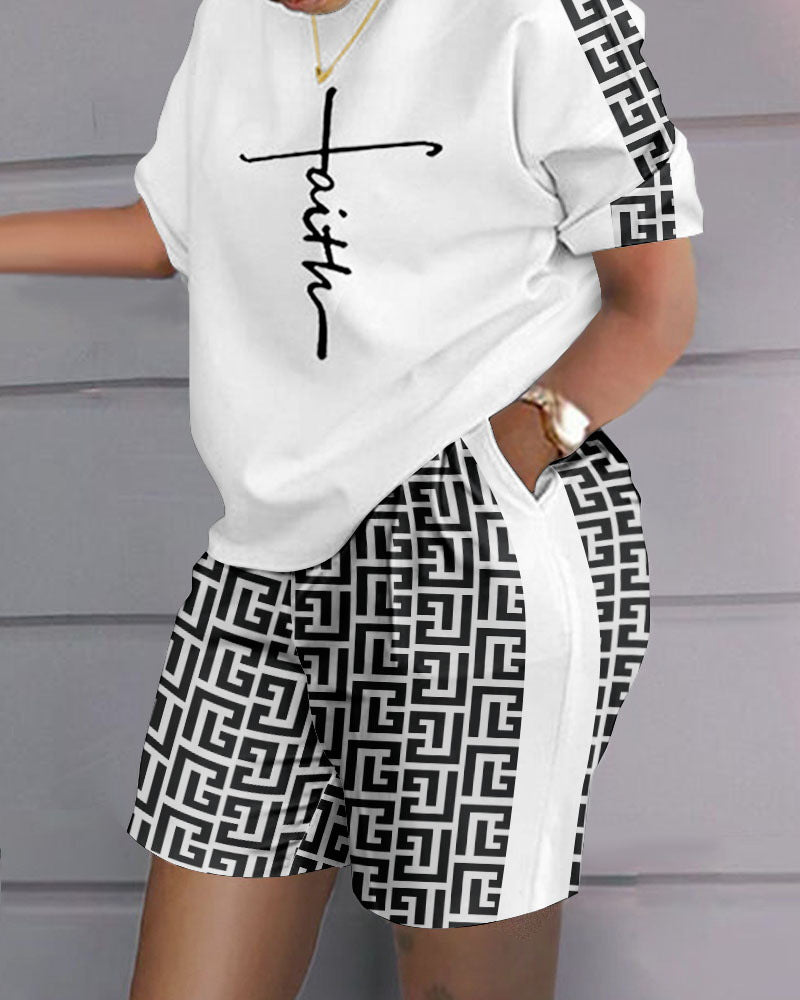 😍 【S-4XL】 Garnitur casual w stylu hip-hopowym (top + spodenki)