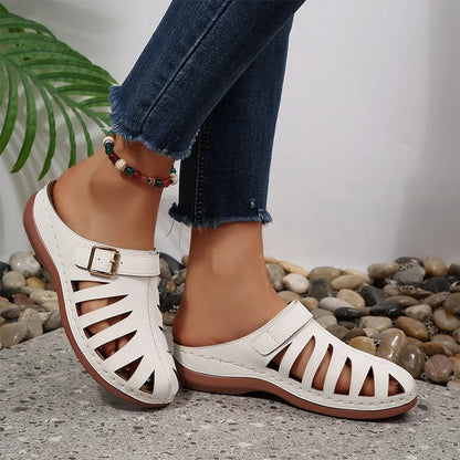 👡 Letnie chodaki z naturalnej skóry bydlęcej – ażurowy fason z zapięciem na rzep, anatomiczna podeszwa redukująca zmęczenie, 5 kolorów, rozmiary 36–43! ☀️✨