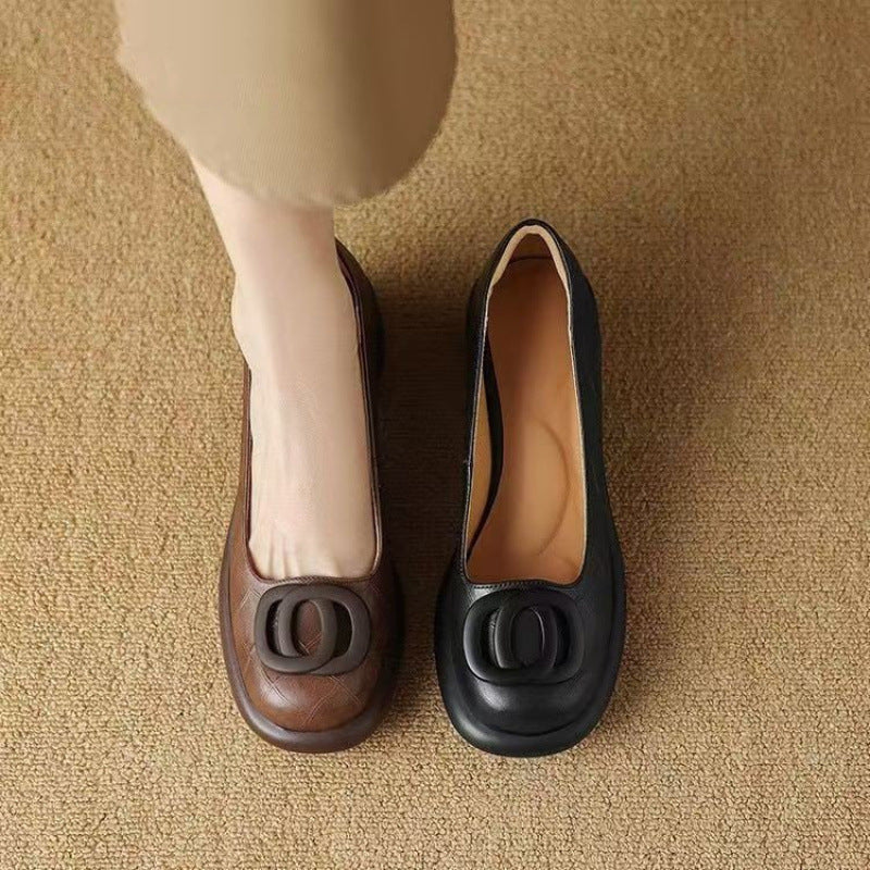 👠【35-40】2025 nowe 5CM uniwersalne modne miękkie podeszwy retro grube obcasy okrągłe palce skórzane buty