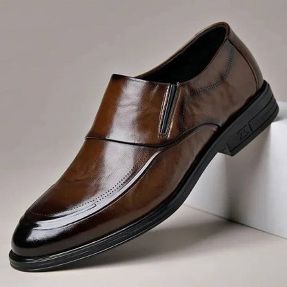 ✨🔥【Specjalne lato🔥】Męskie buty biznesowe w stylu brytyjskim z miękkiej skóry ✅miękka skóra ✅oddychające ✅miękka podeszwa ✅codzienne