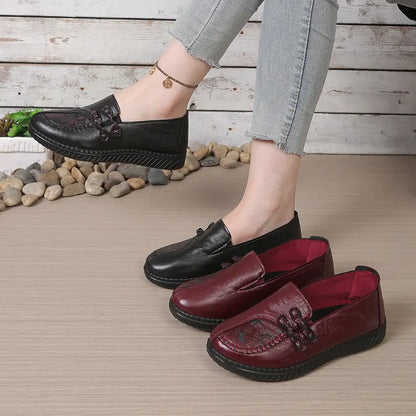 【35-42】Buty damskie ze skóry naturalnej, antypoślizgowe, wodoodporne, z miękką i wygodną podeszwą.