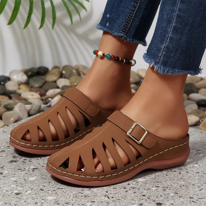 👡 Letnie chodaki z naturalnej skóry bydlęcej – ażurowy fason z zapięciem na rzep, anatomiczna podeszwa redukująca zmęczenie, 5 kolorów, rozmiary 36–43! ☀️✨