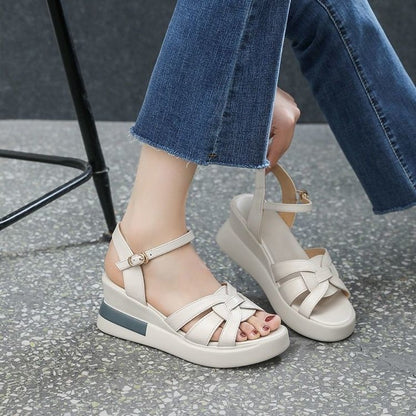 🔥【35-40】👡Nowe modne i uniwersalne sandały z miękką, grubą podeszwą i wygodnymi rybimi ustami