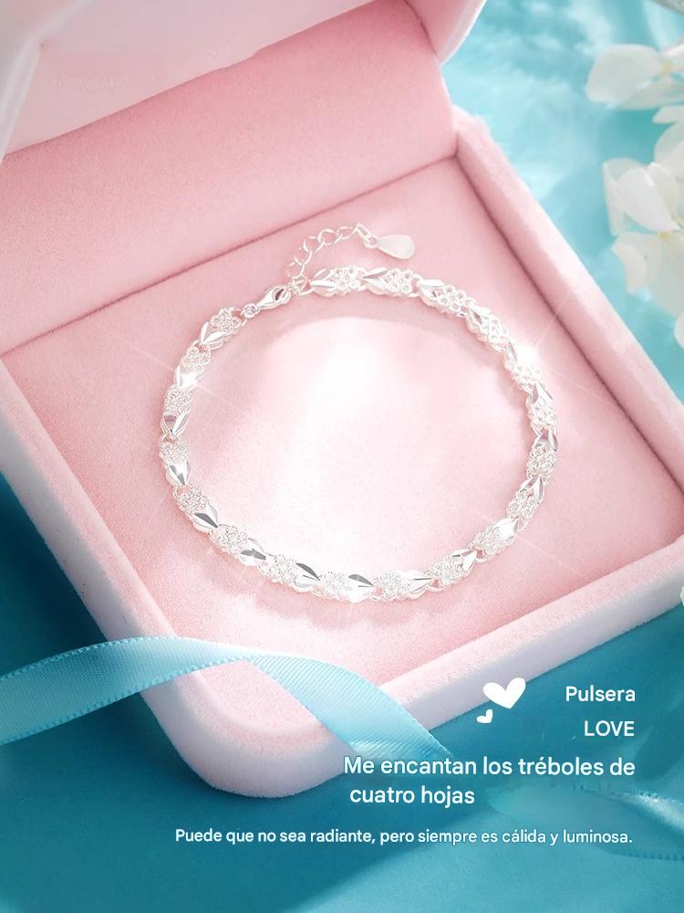 😀👉【¡Compra uno y llévate otro gratis!】💖🍀Me encanta la nueva pulsera de plata 925 con trébol de cuatro hojas para mujer, ¡a la moda!【30% de descuento】