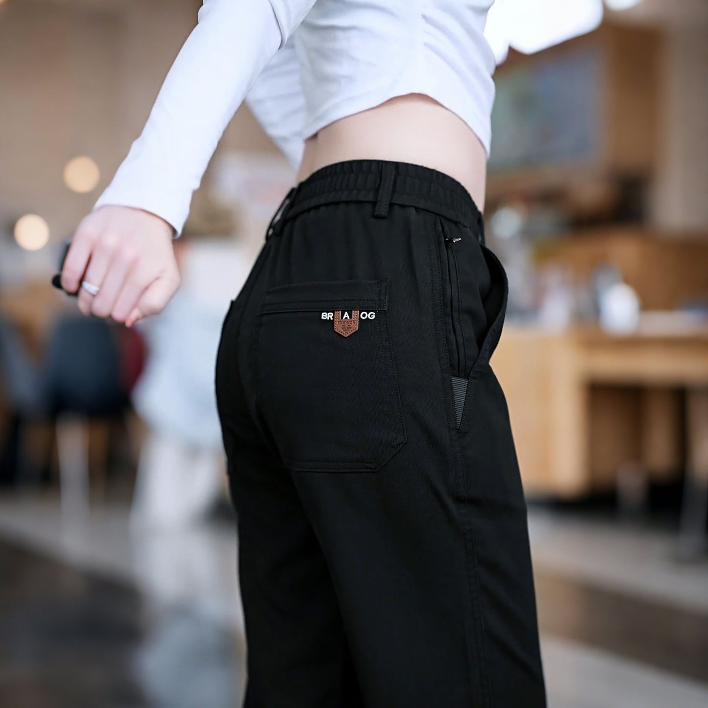 🔥🔥Nové jesenné/zimné vysoko kvalitné, štýlové, všestranné pánske nohavice voľného strihu